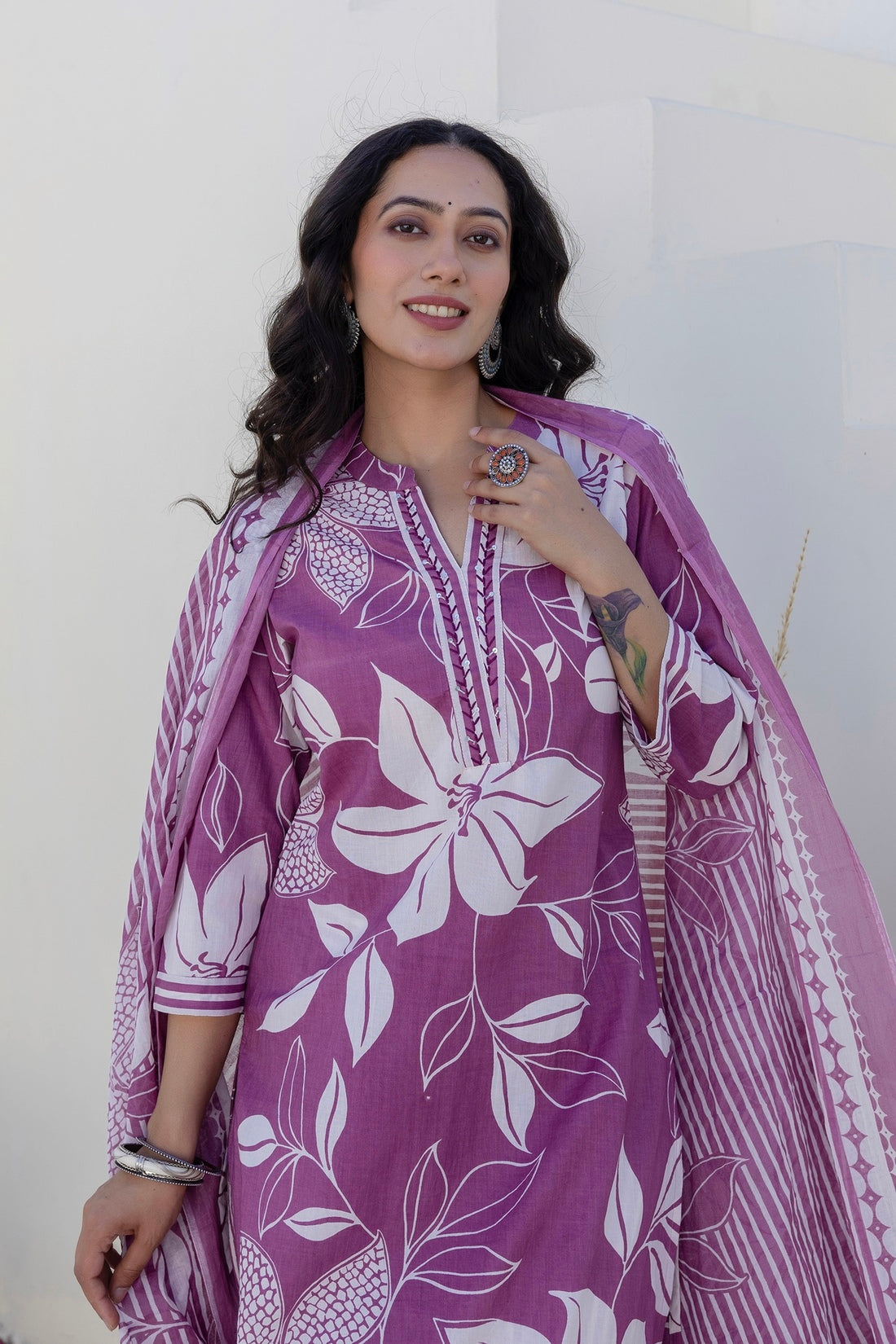 Purple Floral Print Plackett Highlight Collar Kurta Set with Trousers and Dupatta Purple Floral Print Plackett Highlight Collar Kurta Set with Trousers and Dupatta