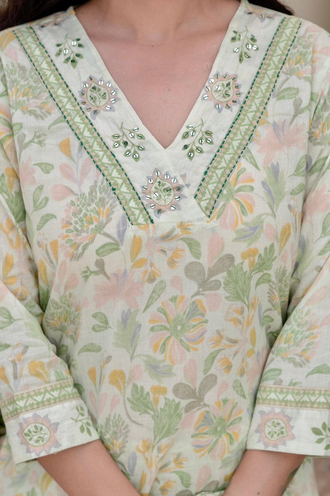 Pastel Green V-neck Floral Print Kurta Set with Trousers and Dupatta Pastel Green V-neck Floral Print Kurta Set with Trousers and Dupatta