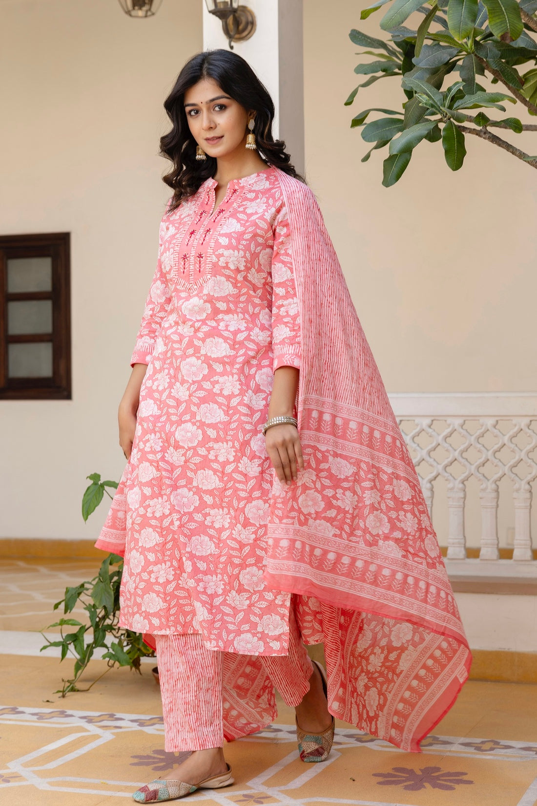 Peach Plackett Design Cotton Kurta Set with Trousers and Dupatta Peach Plackett Design Cotton Kurta Set with Trousers and Dupatta