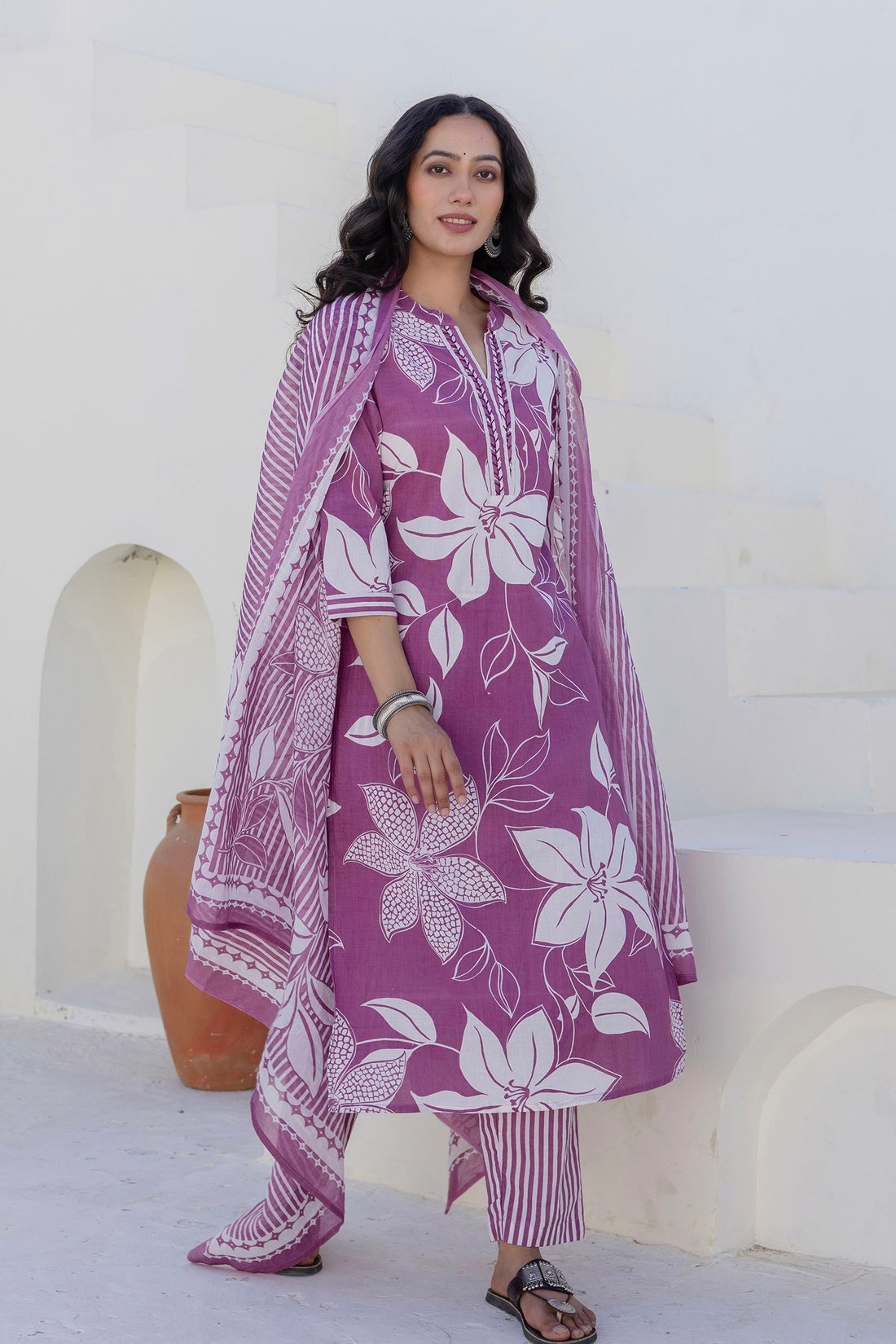 Purple Floral Print Plackett Highlight Collar Kurta Set with Trousers and Dupatta Purple Floral Print Plackett Highlight Collar Kurta Set with Trousers and Dupatta