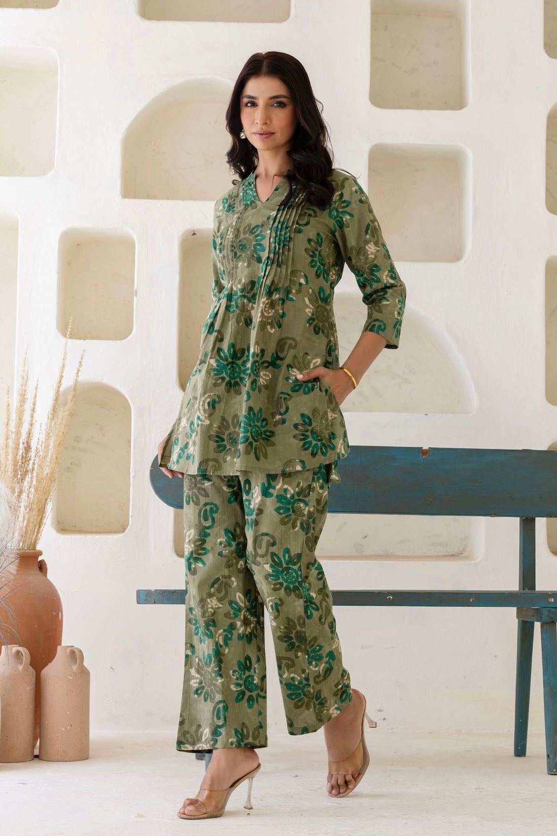 Safina - Green Pintucks Details Kurti with Wide Pants Coord Set Safina - Green Pintucks Details Kurti with Wide Pants Coord Set