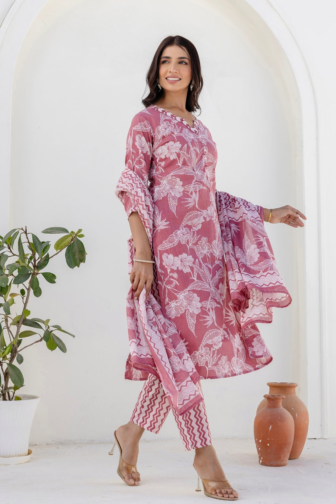Dusty Pink Floral Print Cotton Kurta Set with Trouser and Dupatta Dusty Pink Floral Print Cotton Kurta Set with Trouser and Dupatta