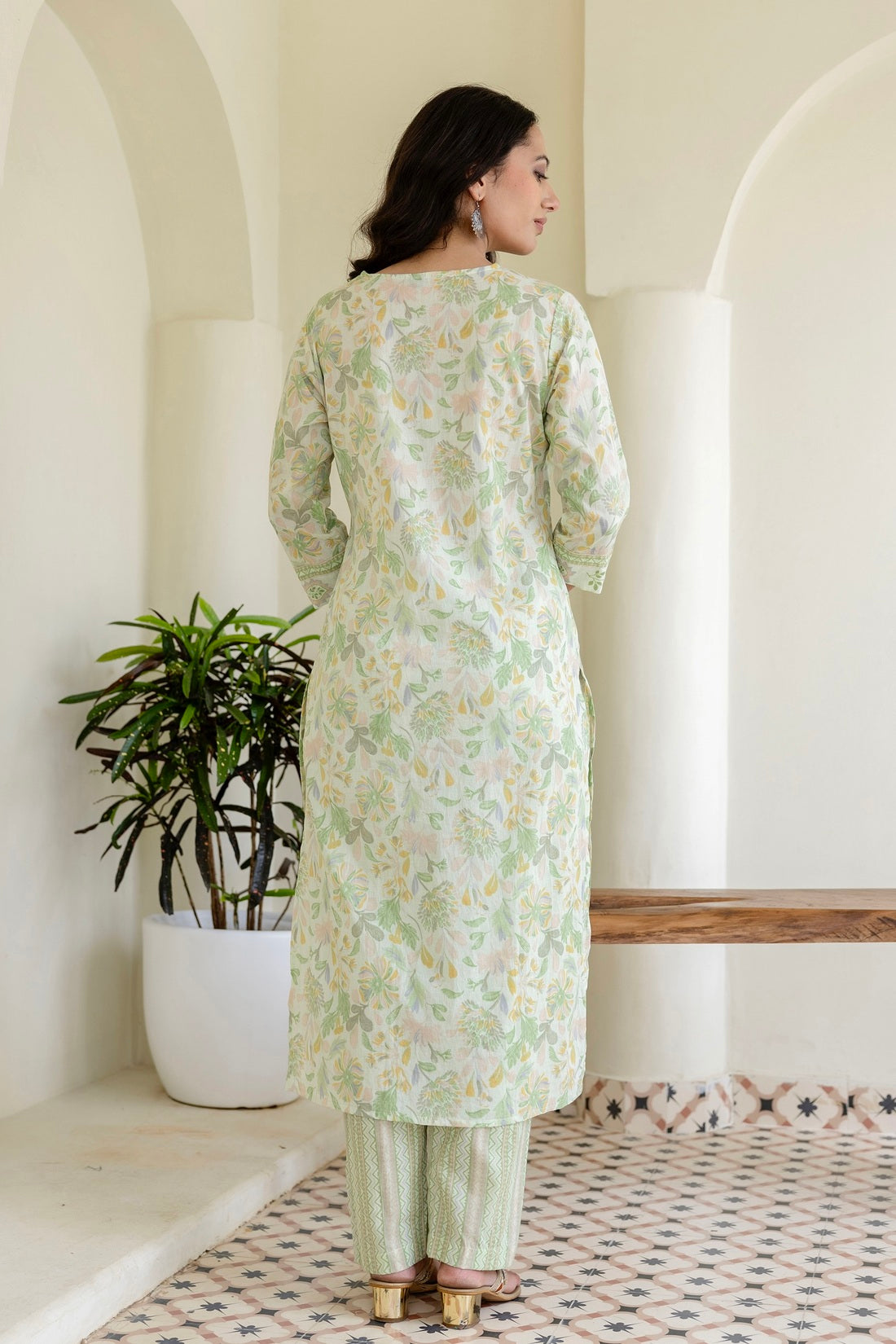 Pastel Green V-neck Floral Print Kurta Set with Trousers and Dupatta Pastel Green V-neck Floral Print Kurta Set with Trousers and Dupatta