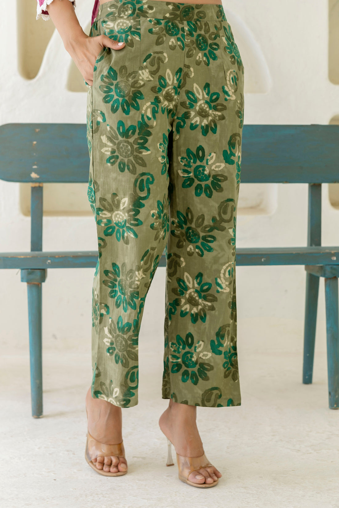 Safina - Green Pintucks Details Kurti with Wide Pants Coord Set Safina - Green Pintucks Details Kurti with Wide Pants Coord Set