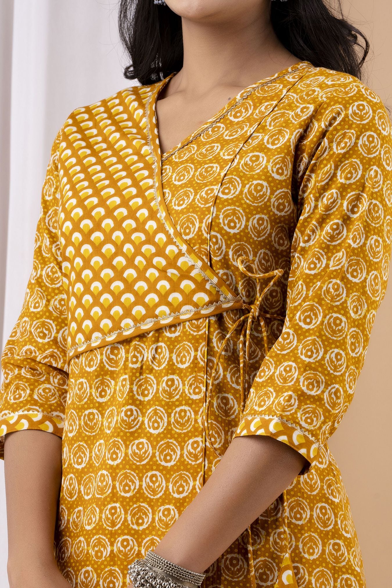 Yellow Cotton Printed Kurta Set Yellow Cotton Printed Kurta Set