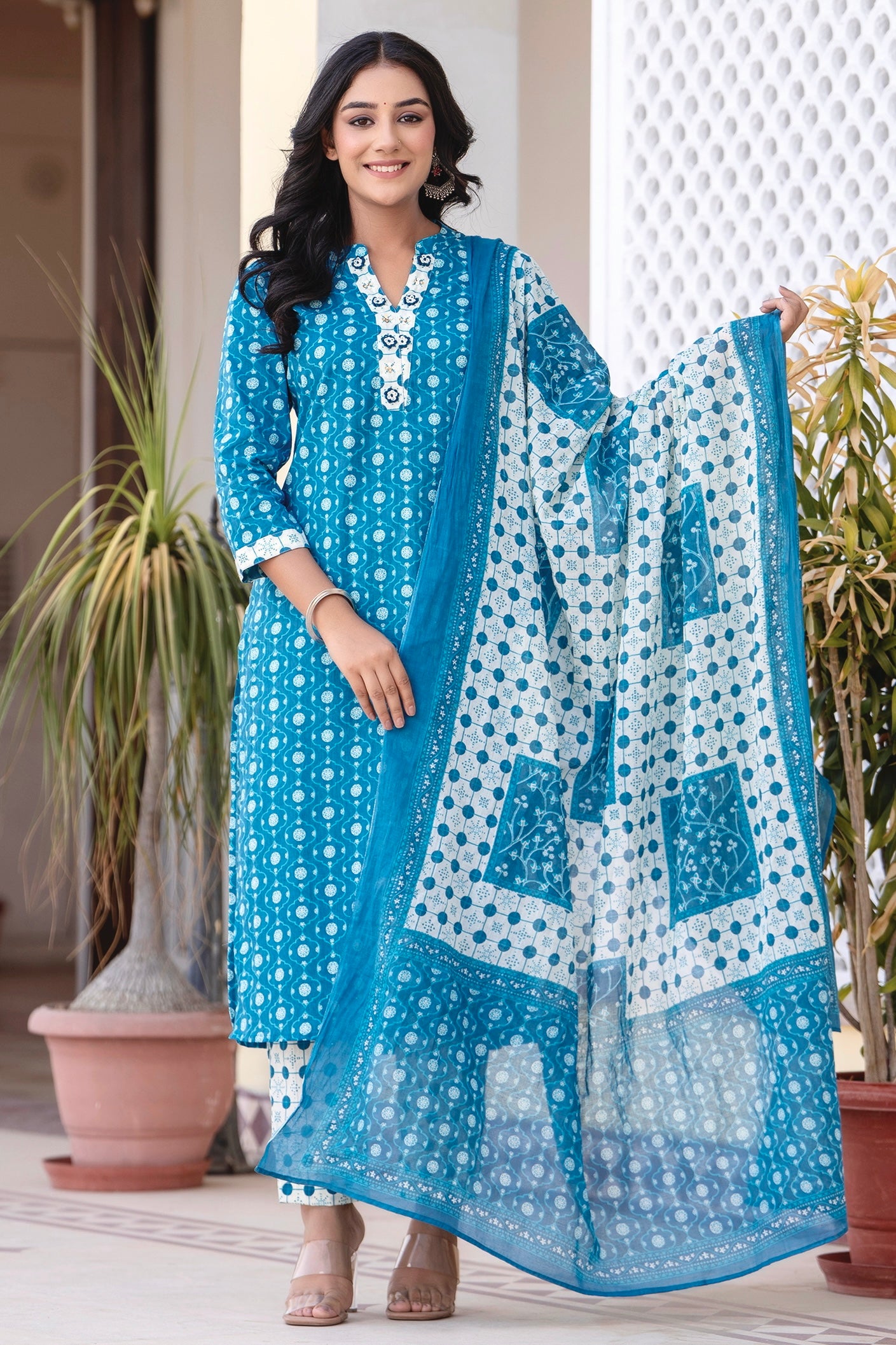 Tamaya - Blue and White Threadwork Design Cotton Kurta Set