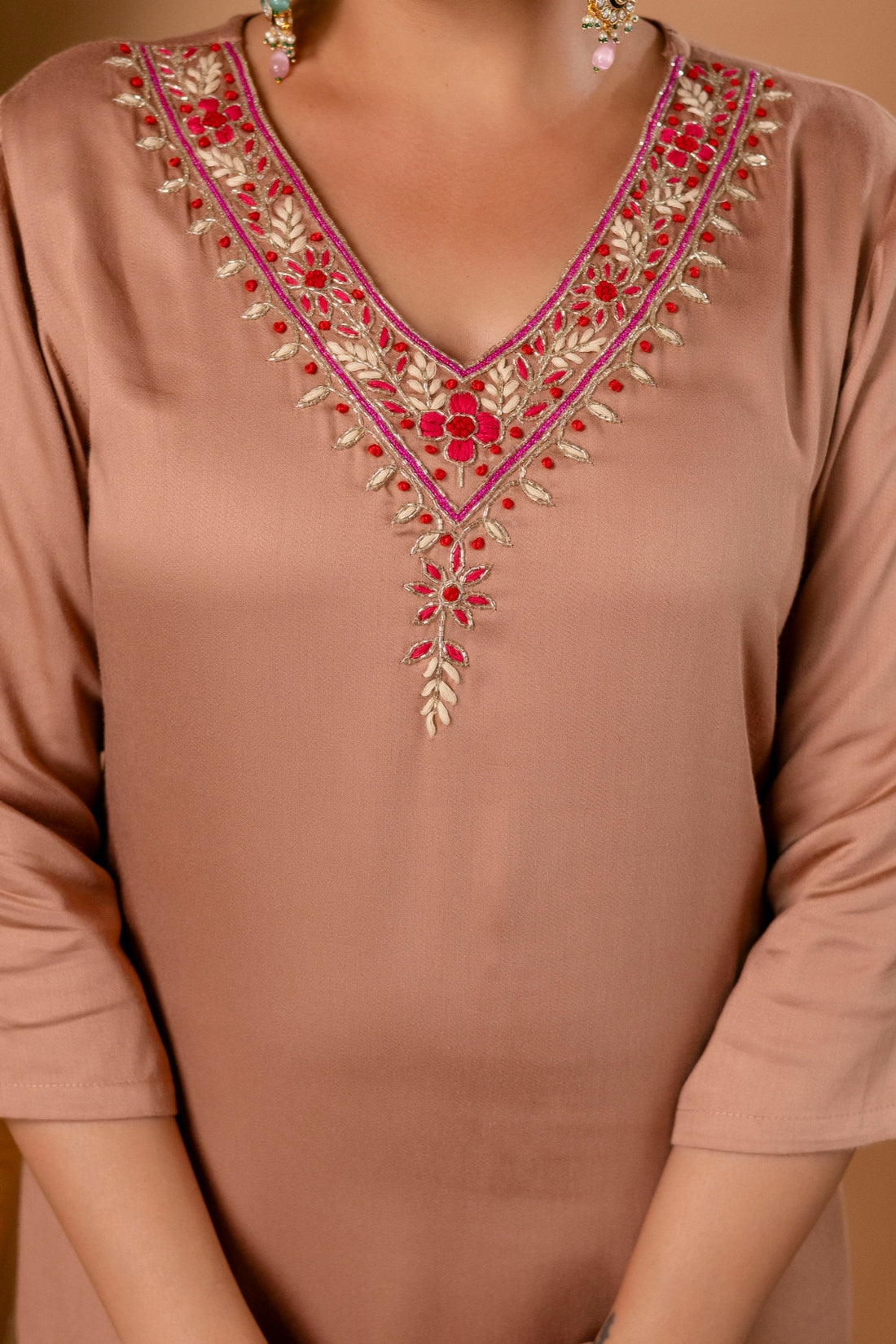 Beige V-neck Hand Embroidered Gaji Silk Kurta Set with Bandhej Dupatta and Trousers