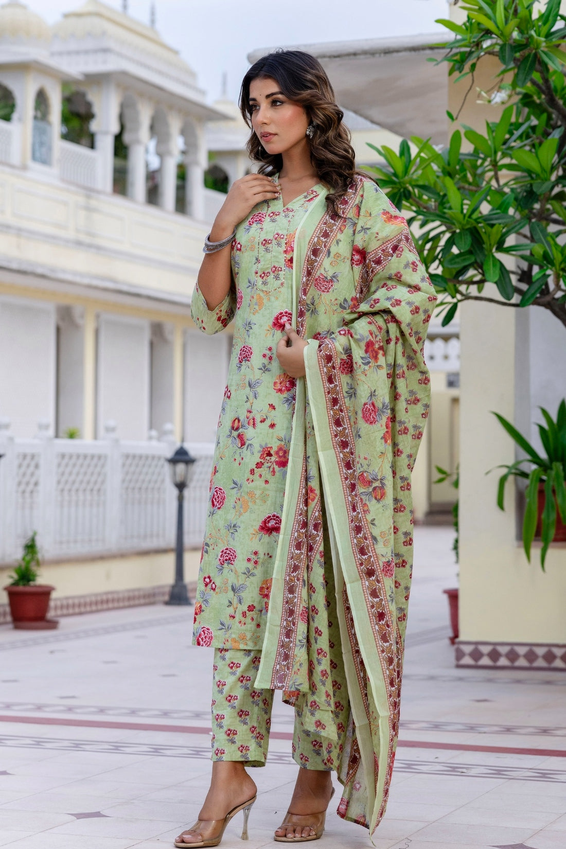 Green Plackett Design Floral Kurta Set with Trousers and Dupatta