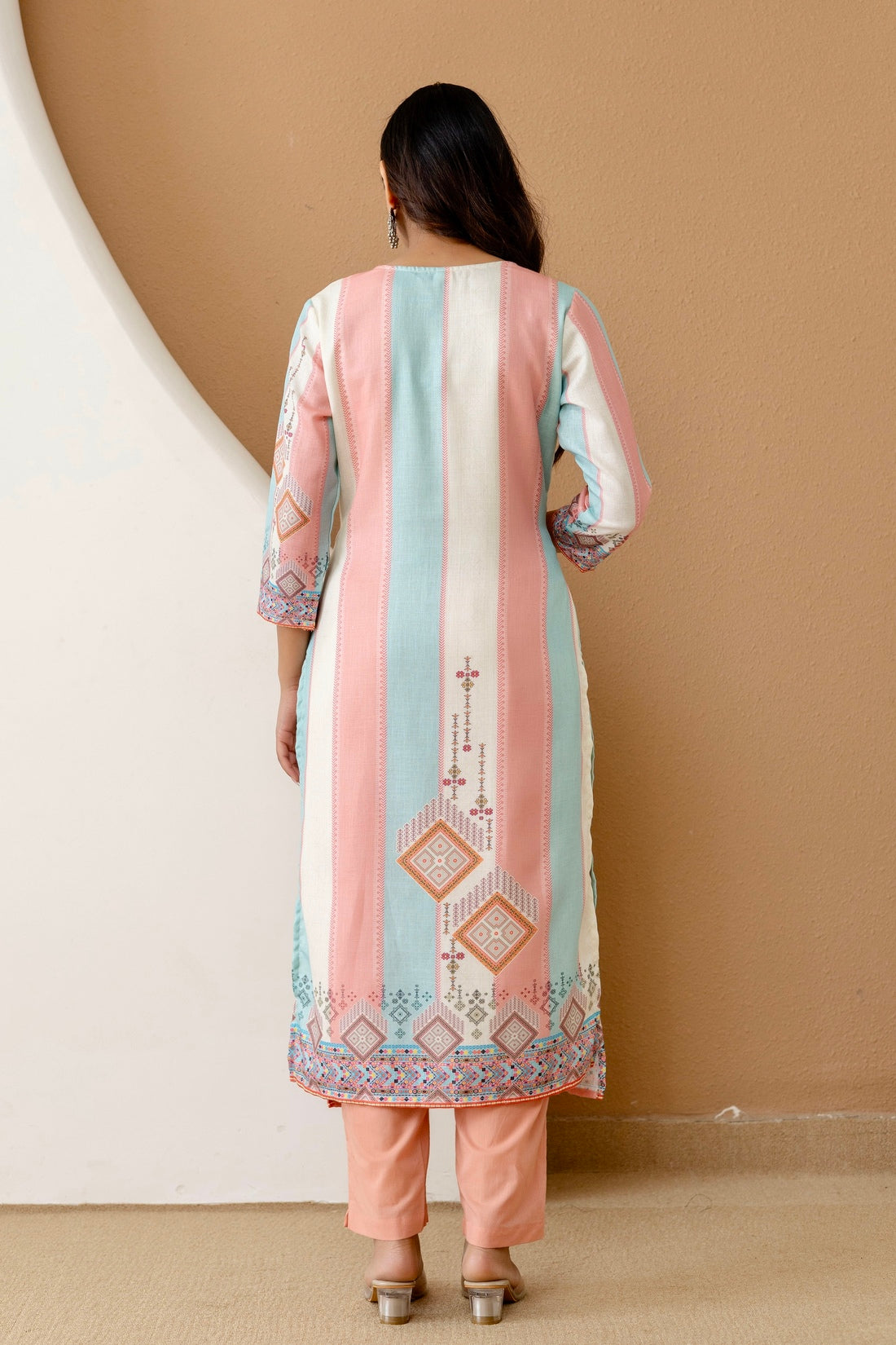 Pastel Linen with Lining Kurta Set with Trousers and Dupatta