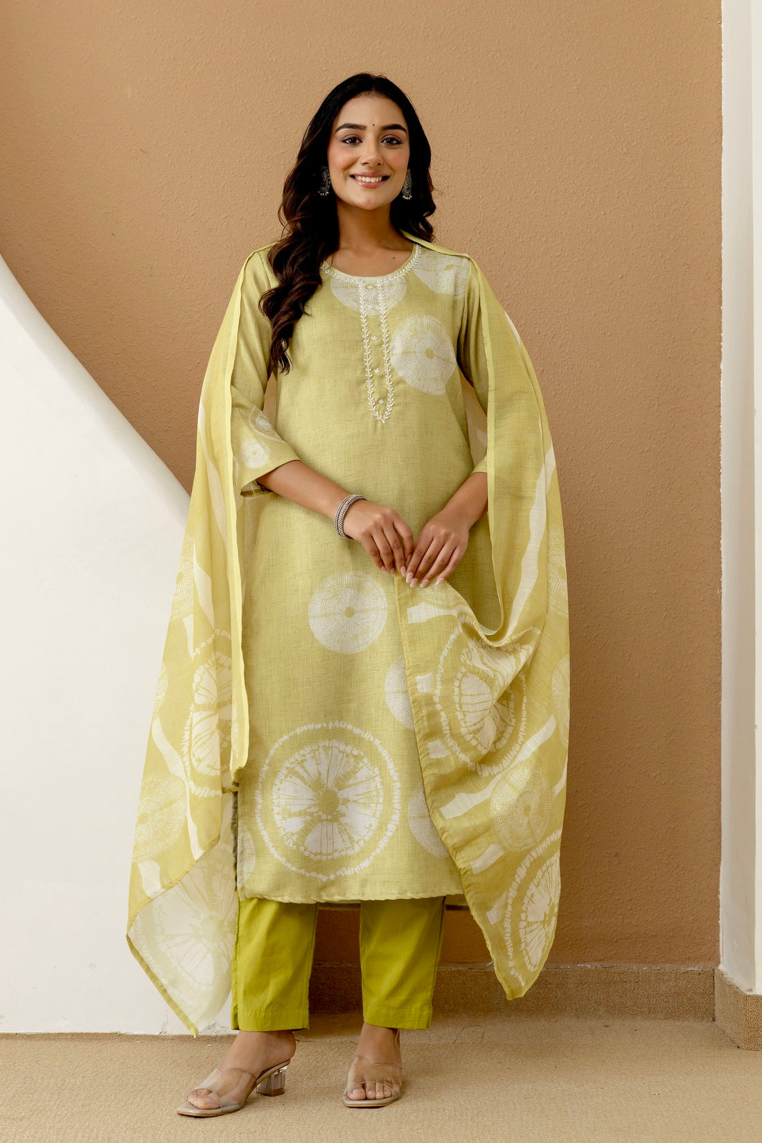 Green Linen with Lining Kurta Set with Trousers and Dupatta