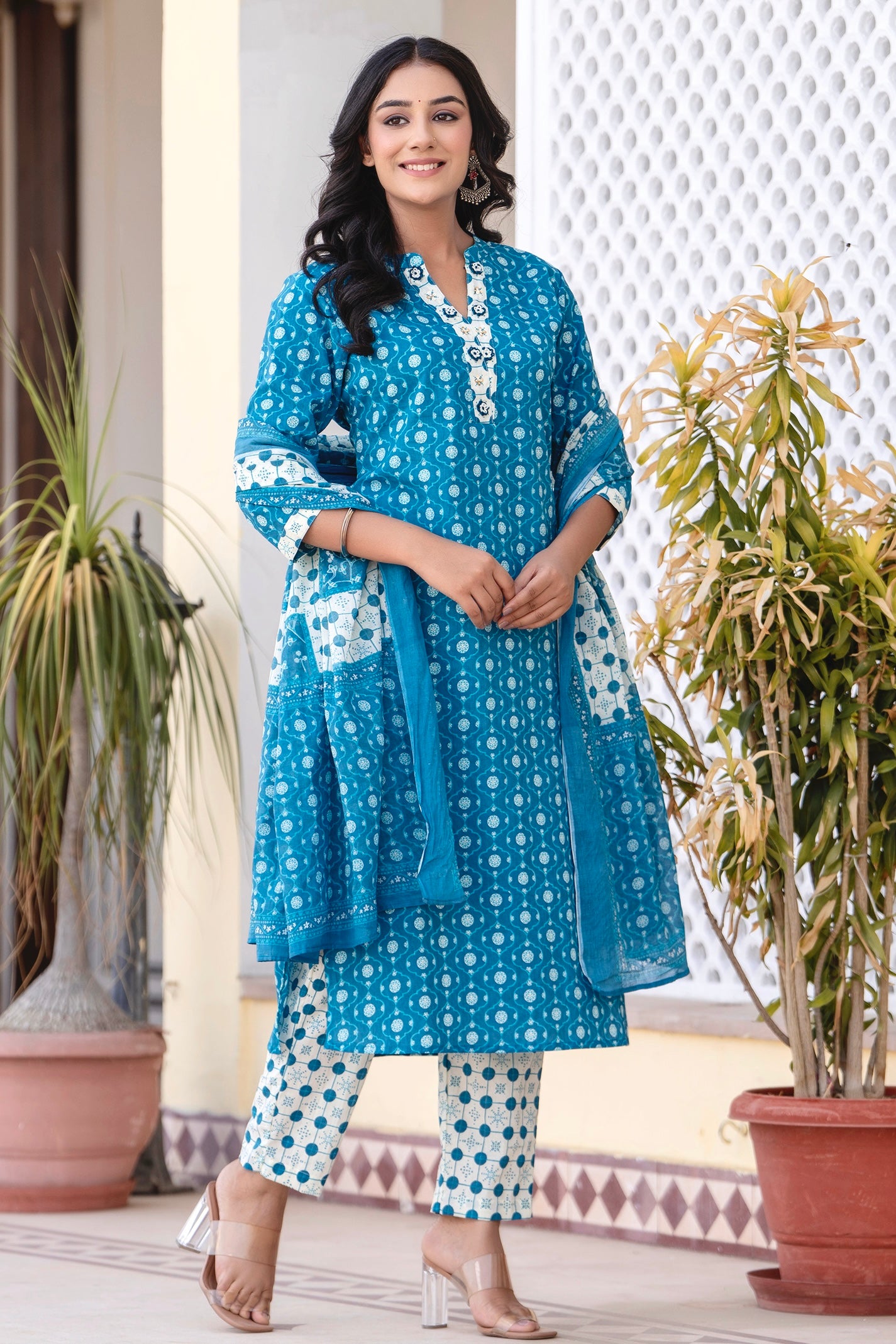 Tamaya - Blue and White Threadwork Design Cotton Kurta Set