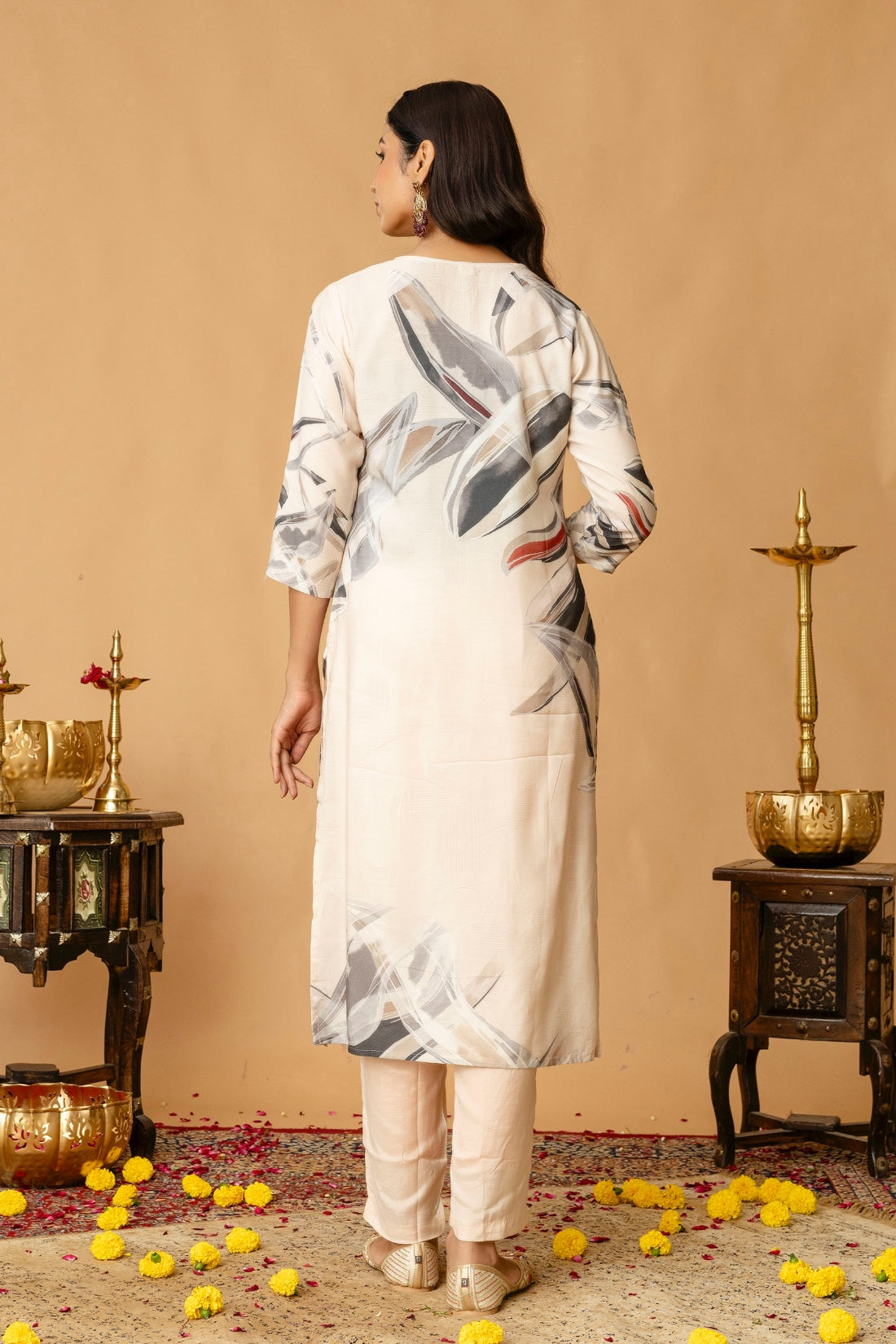 Cream Festive Hand Embroisered Viscose Kurta Set with Trousers and Dupatta