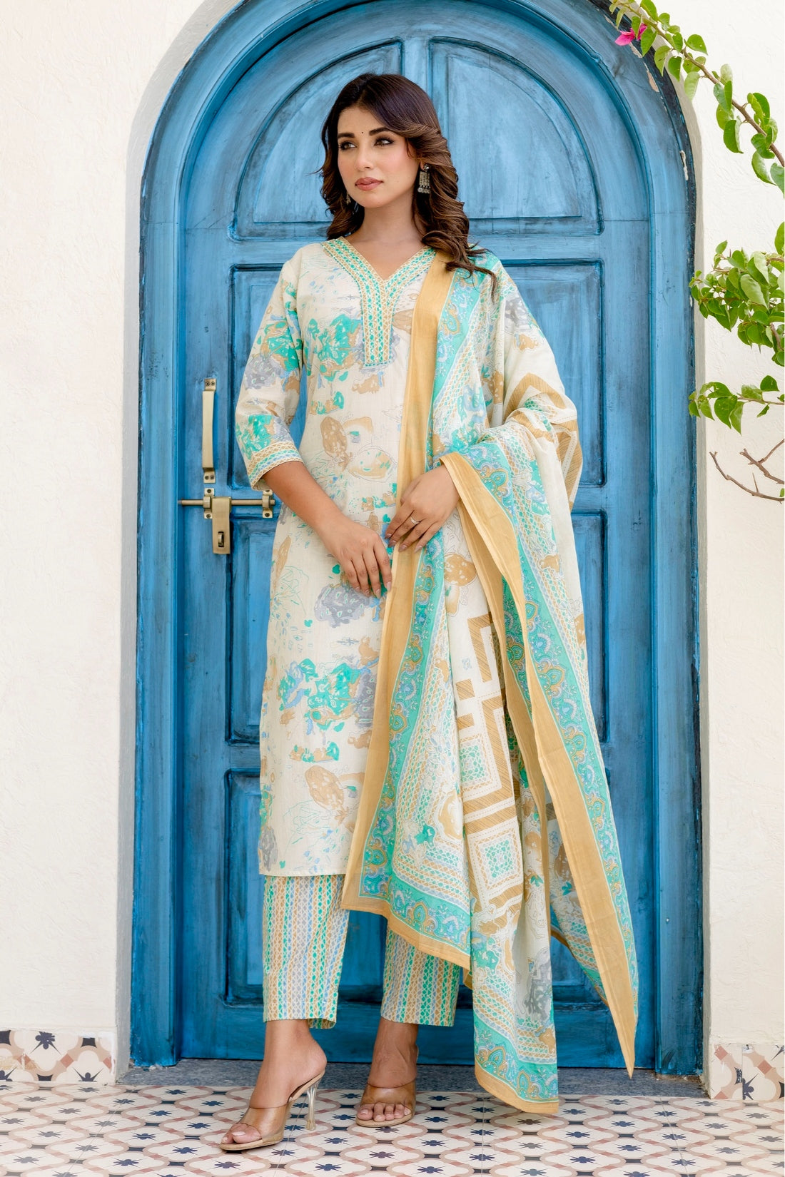 Green Abstract Print Cotton Kurta Set with Trousers and Dupatta