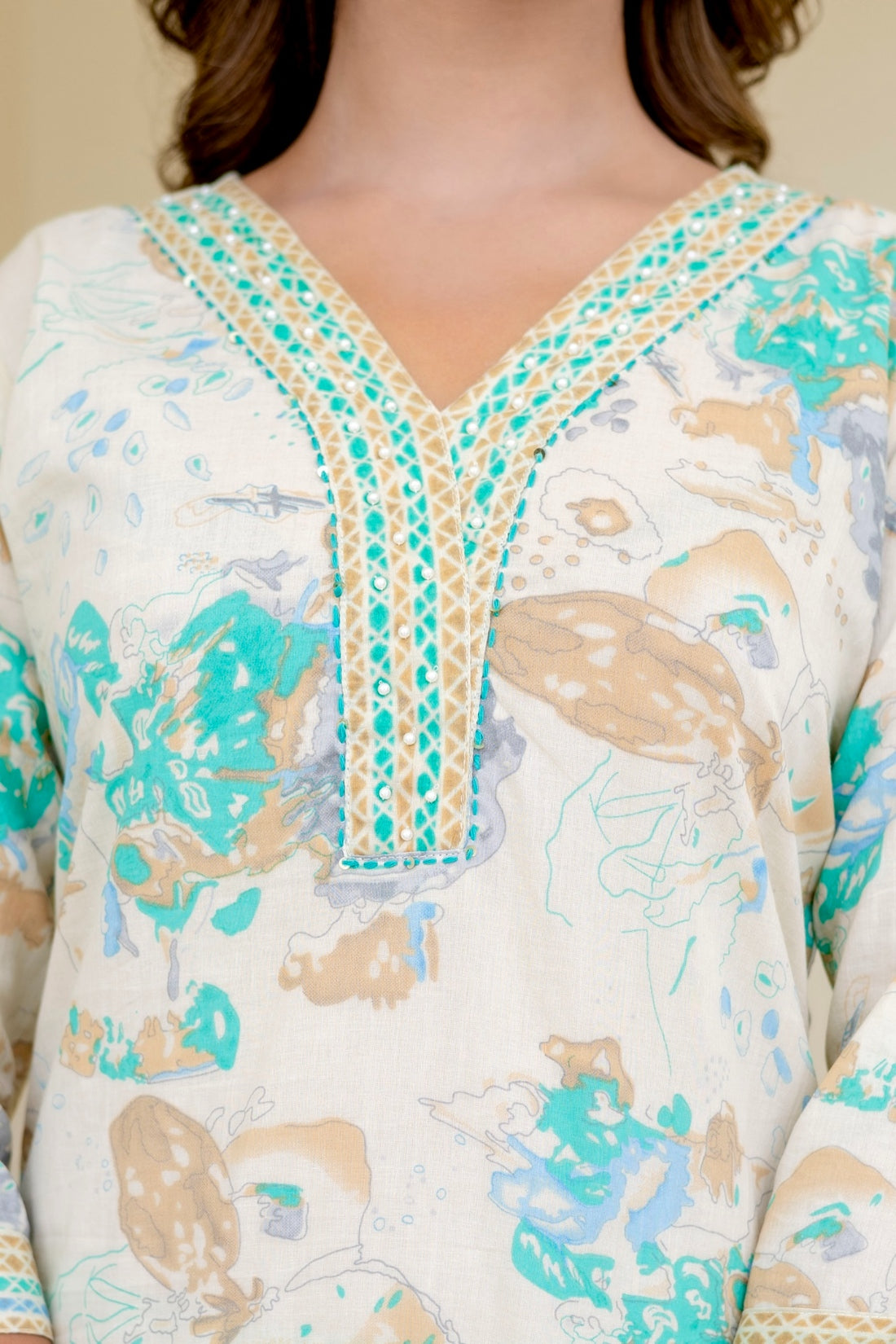 Green Abstract Print Cotton Kurta Set with Trousers and Dupatta