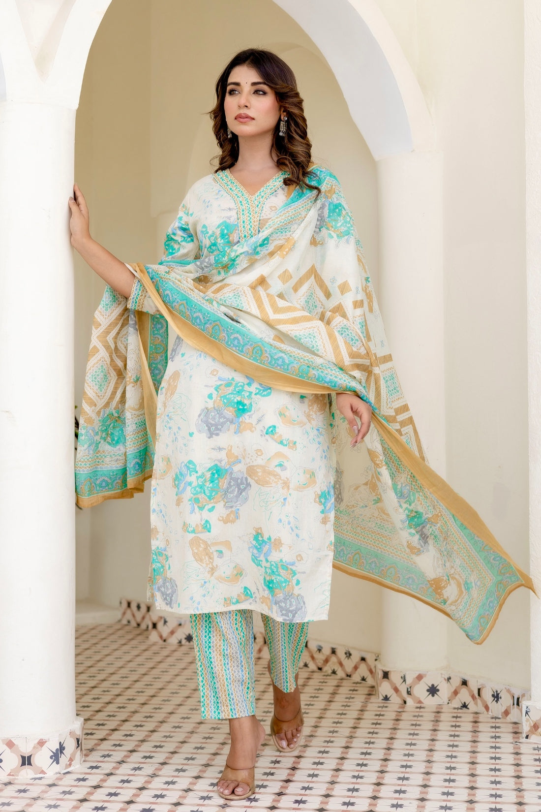 Green Abstract Print Cotton Kurta Set with Trousers and Dupatta