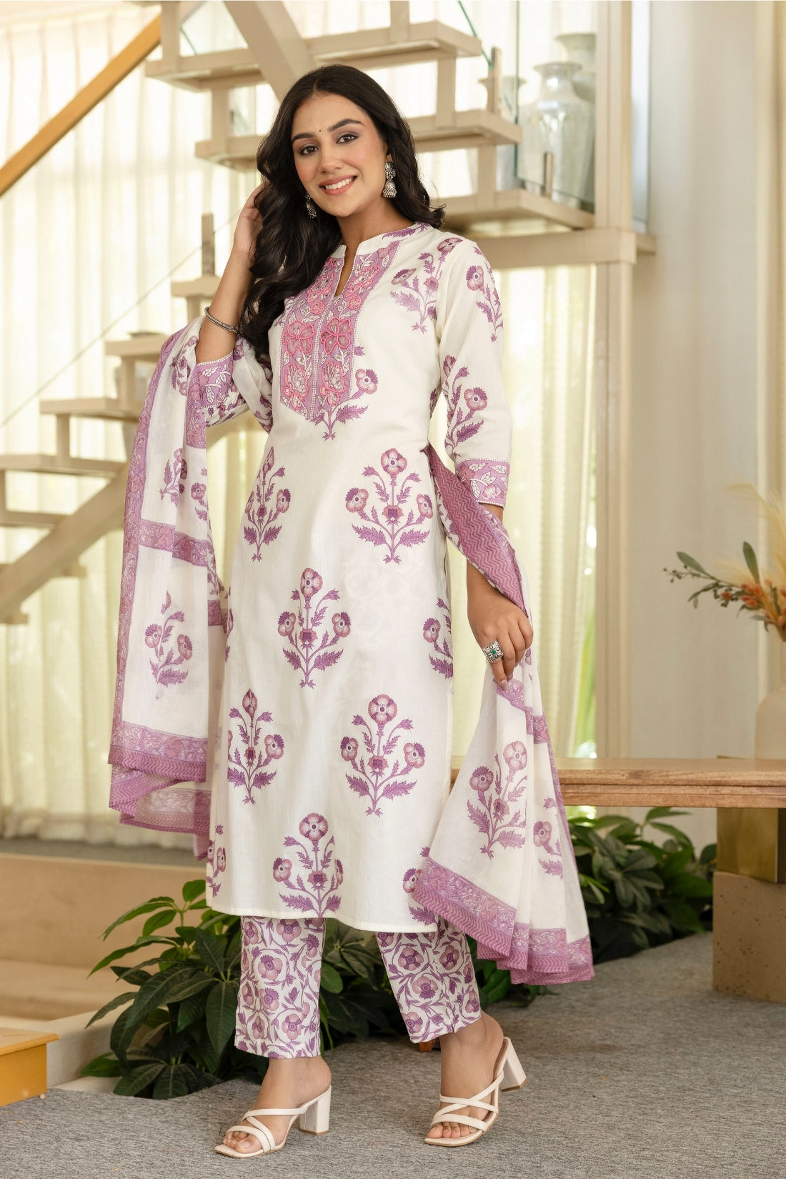 Purple Motif Print Plackett Highlight Lined Kurta Set with Trousers and Dupatta