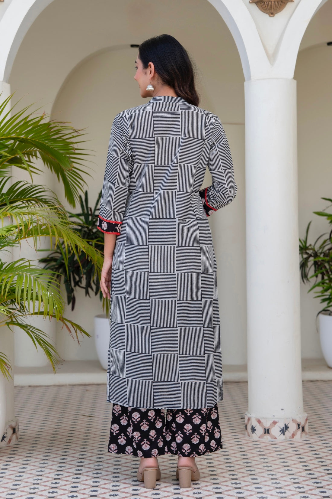 Black Checks Printed Kurta Set with Palazzos and Dupatta