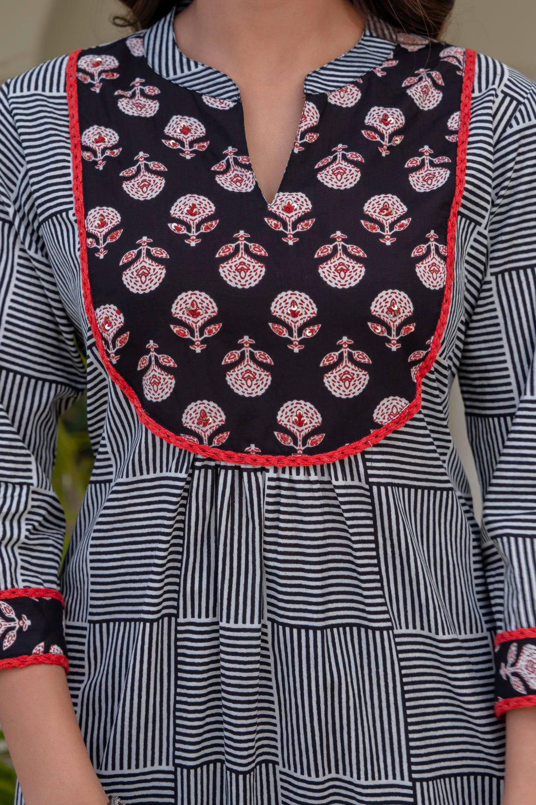 Black Checks Printed Kurta Set with Palazzos and Dupatta